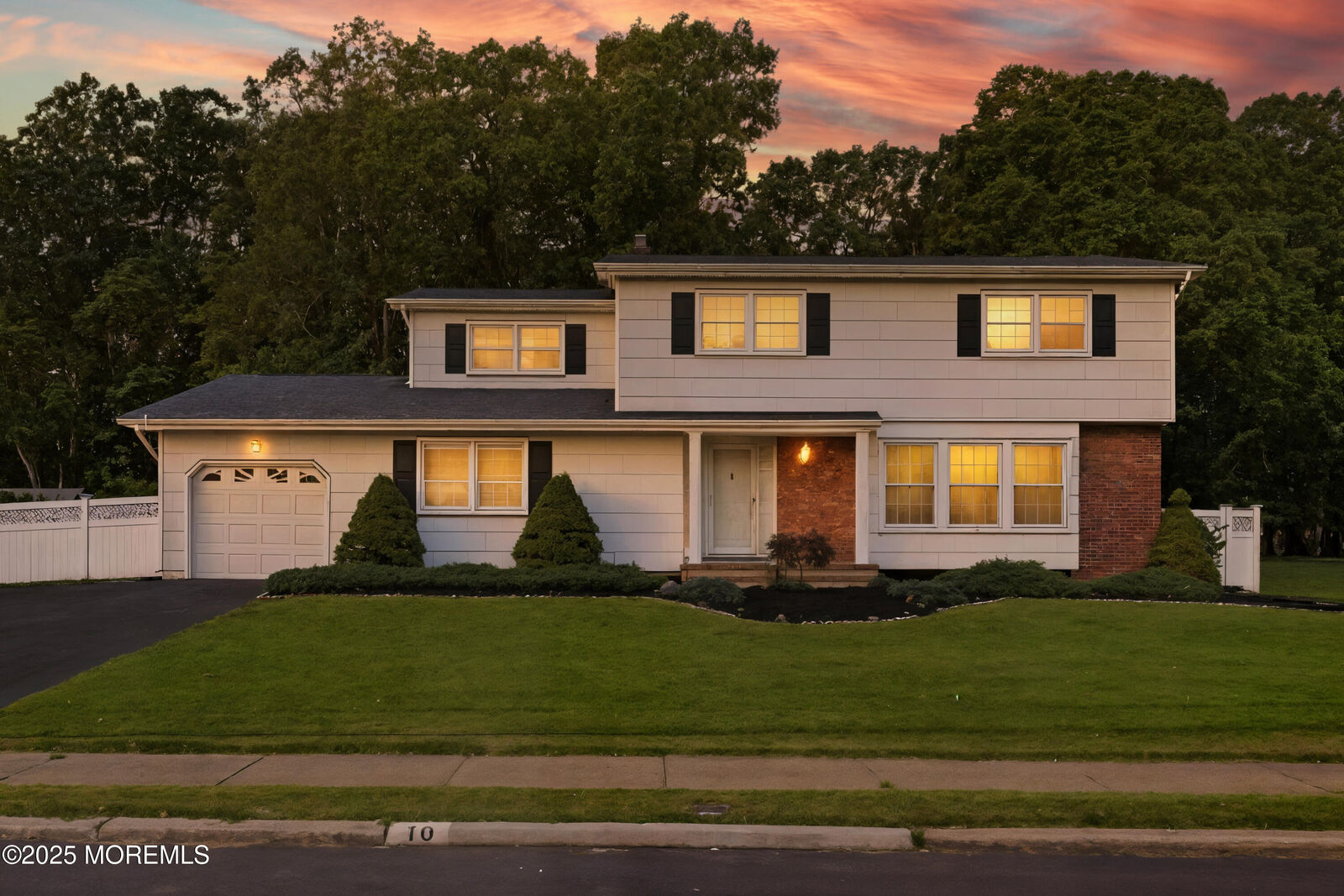 Property Photo:  10 Pepperidge Road  NJ 07731