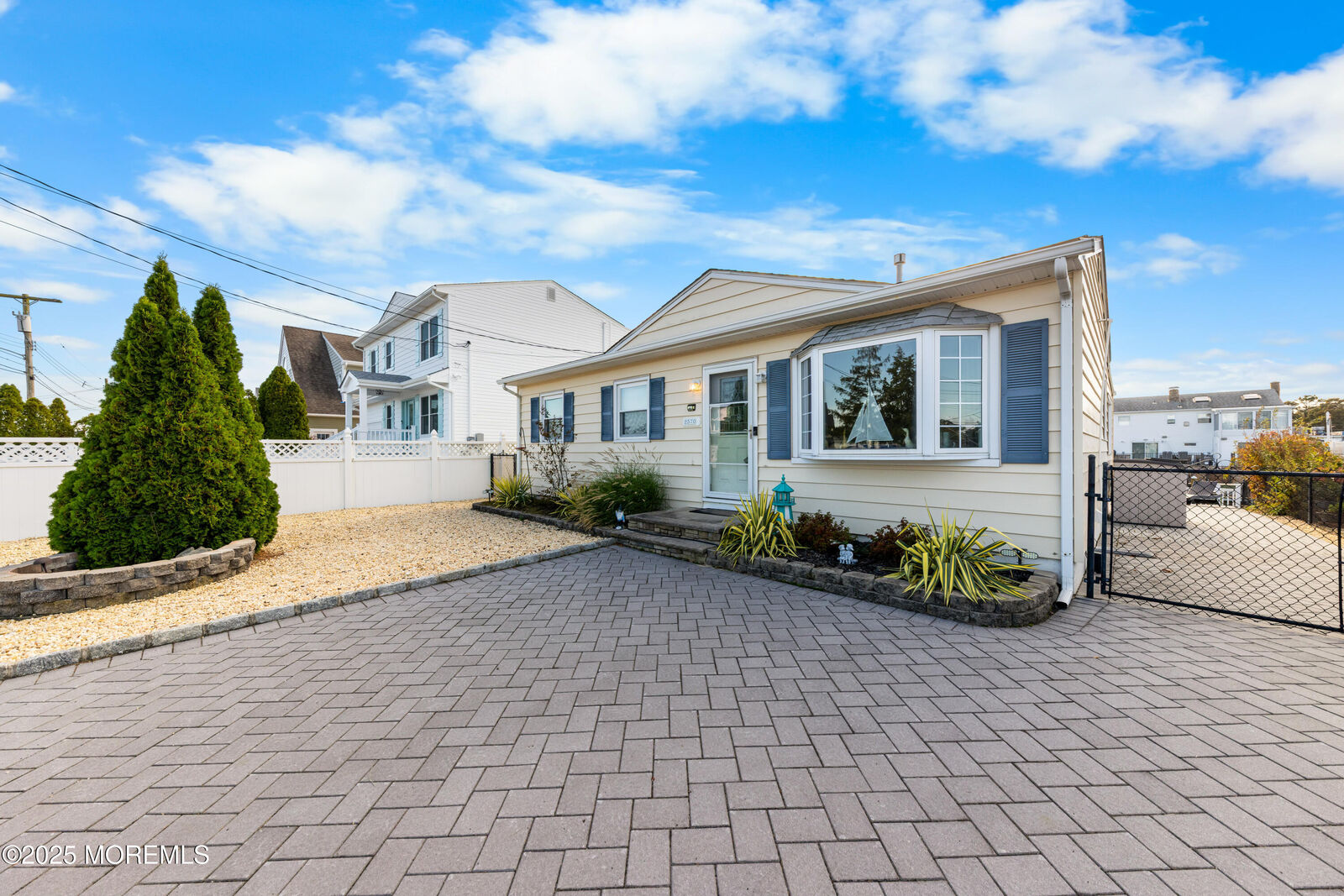 Property Photo:  2570 Balfrey Drive  NJ 08753