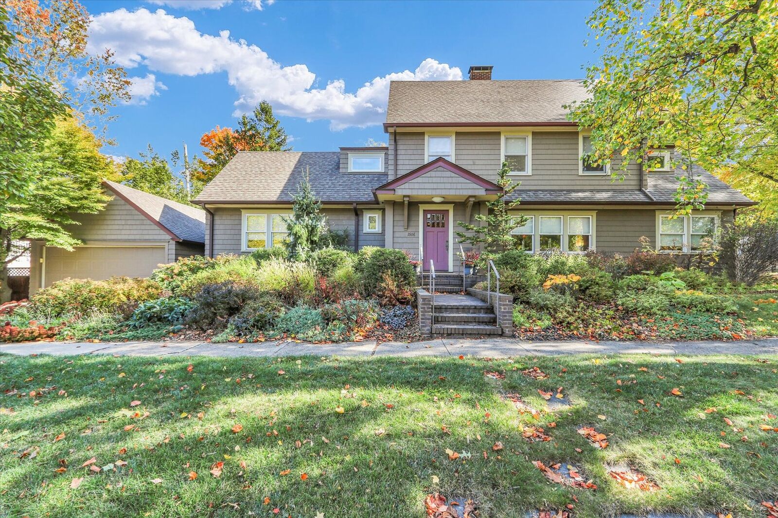 Property Photo:  1506 S Orchard Street  IL 61801