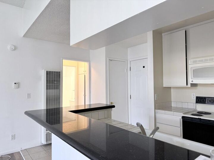 Property Photo:  808 Coriander Dr D  CA 90502 