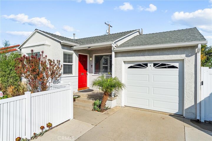 5475 W 121st  Hawthorne CA 90250 photo