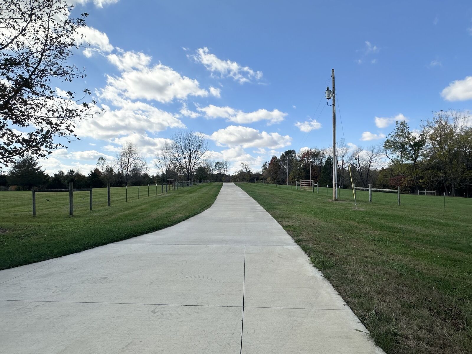 Property Photo: 11144 Franklin Rd KY 42134