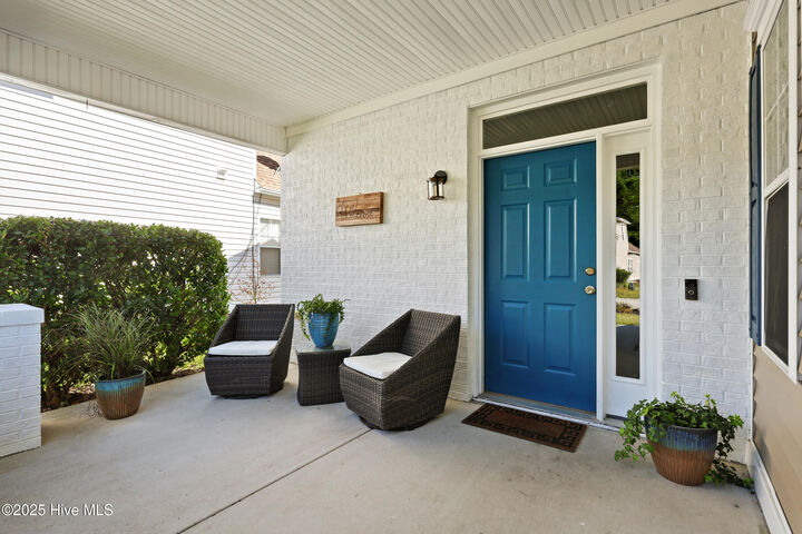 Property Photo:  4621 Pineview Drive  NC 28412 