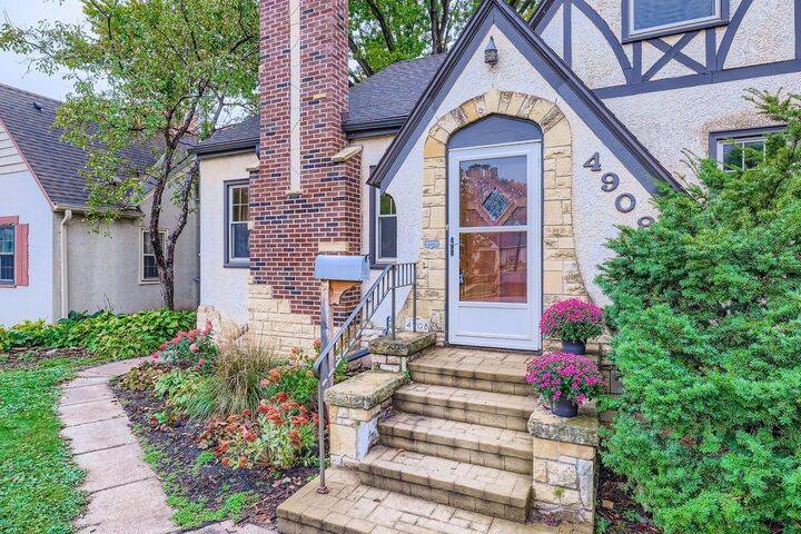 Property Photo: 4908 Clinton Avenue MN 55419