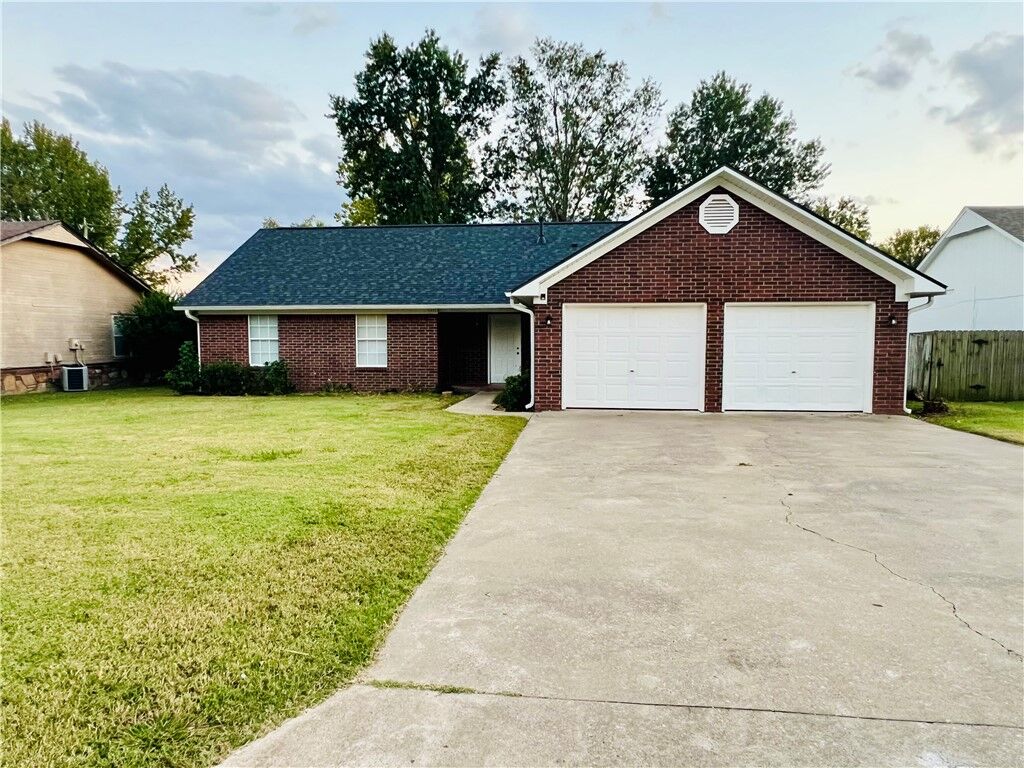 Property Photo: 110 Cordes Drive AR 72761