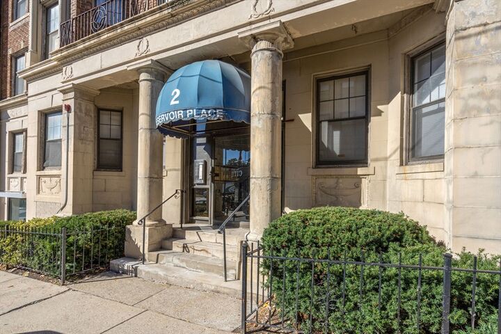 2 Sutherland Rd 35  Boston MA 02135 photo