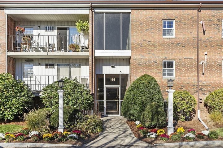 Property Photo:  155 Milk St 27  MA 01581