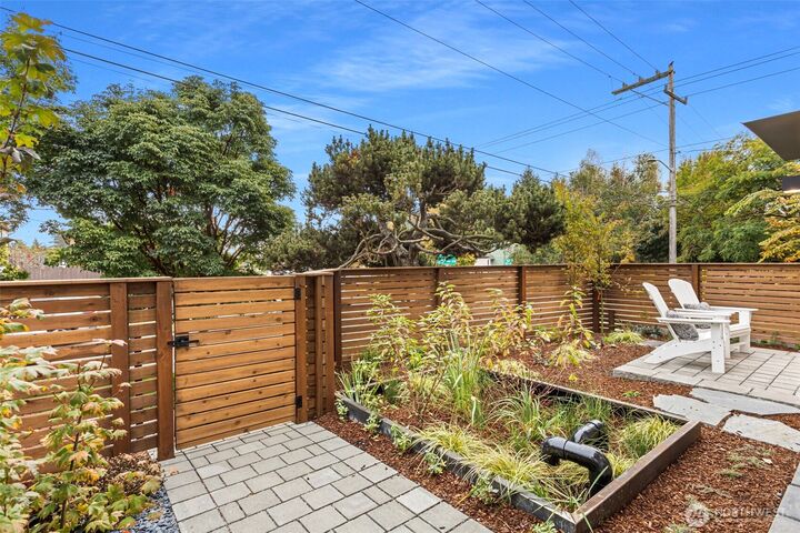 Property Photo: 2510 NW 80th Street WA 98117