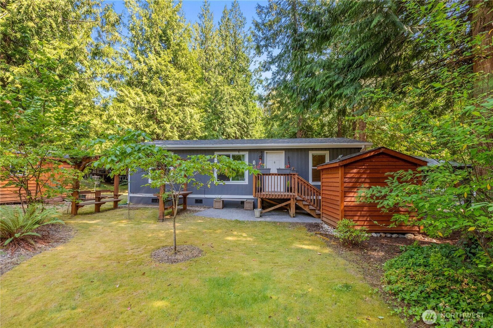 Property Photo:  2516  Northshore Road 15  WA 98226