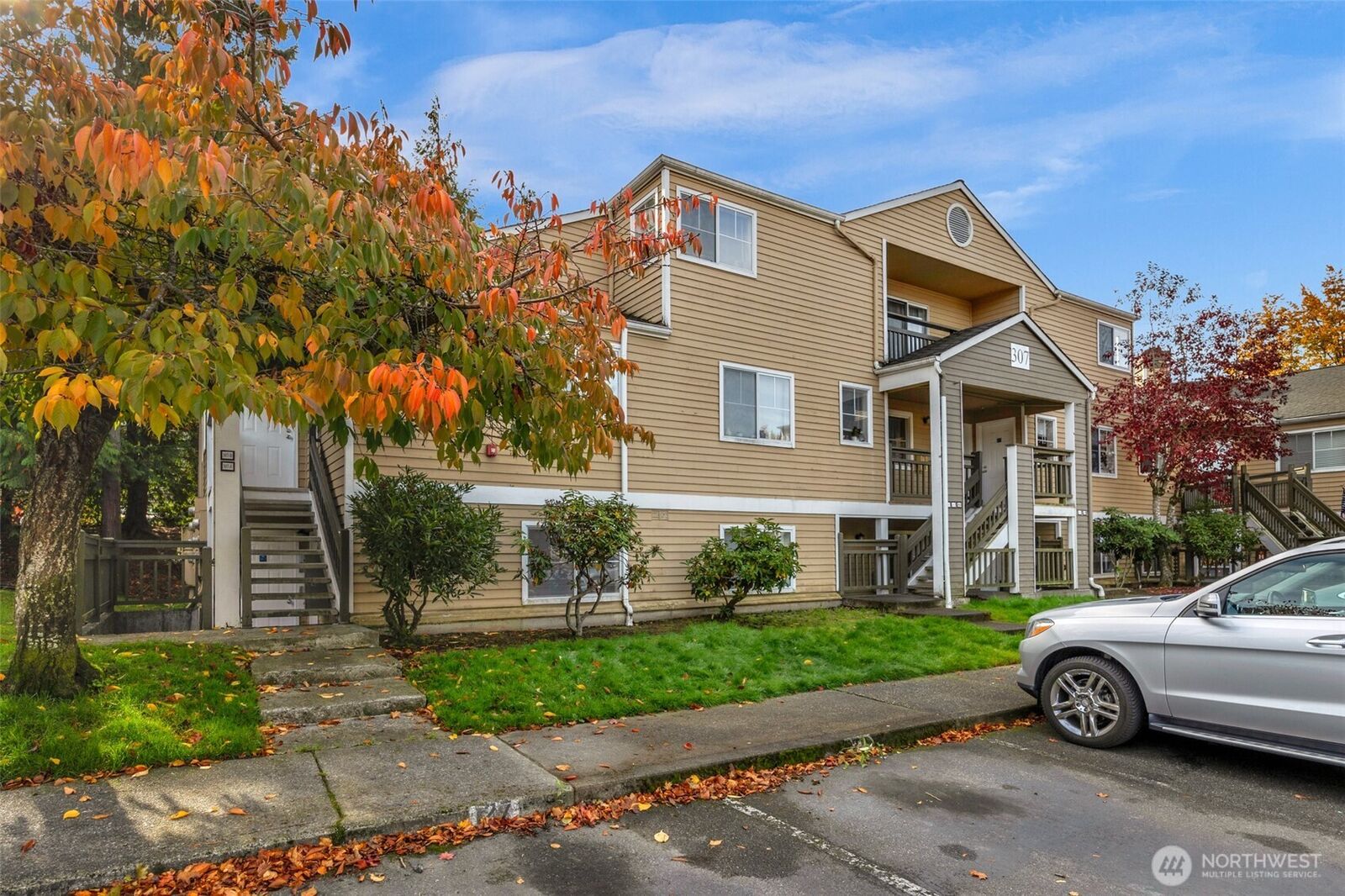 Property Photo:  5300  Harbour Pointe Boulevard 307A  WA 98275 