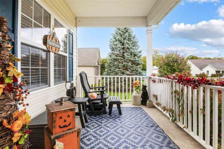 Property Photo:  1014 Lancashire Drive  IN 47374 