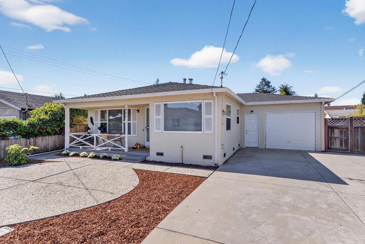 Property Photo:  111 Elk Street  CA 95065