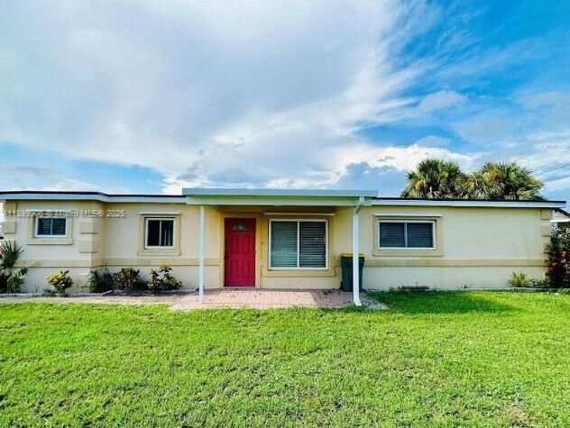 Property Photo:  3147 Trevino Terrace 2  FL 33983 