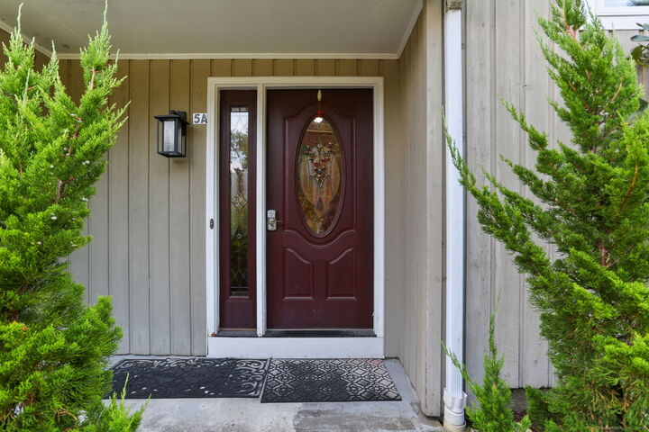 Property Photo:  5A Sunrise Road  CT 06880 