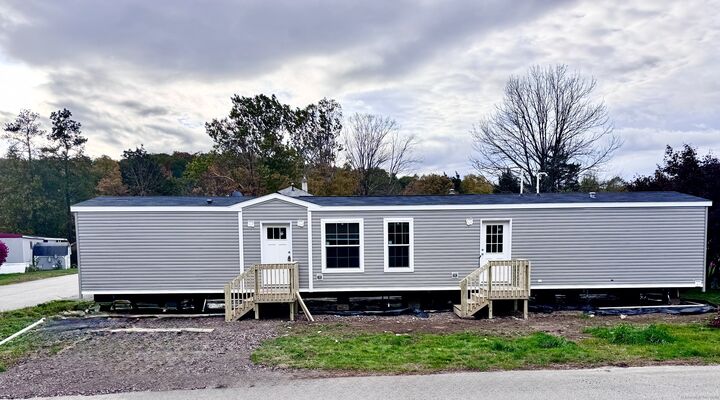 28 Barlow Drive  Mansfield CT 06268 photo