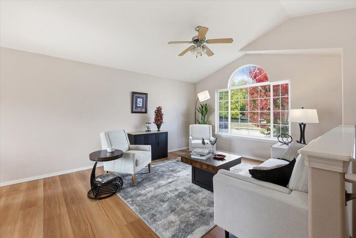 Property Photo: 1607 W Tieton Ave WA 99208