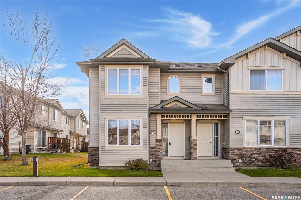 Property Photo:  415 Lynd Crescent 301  SK S7T 0C2