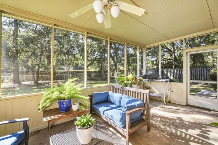 Property Photo:  3417 Castlebar Circle  FL 32309 