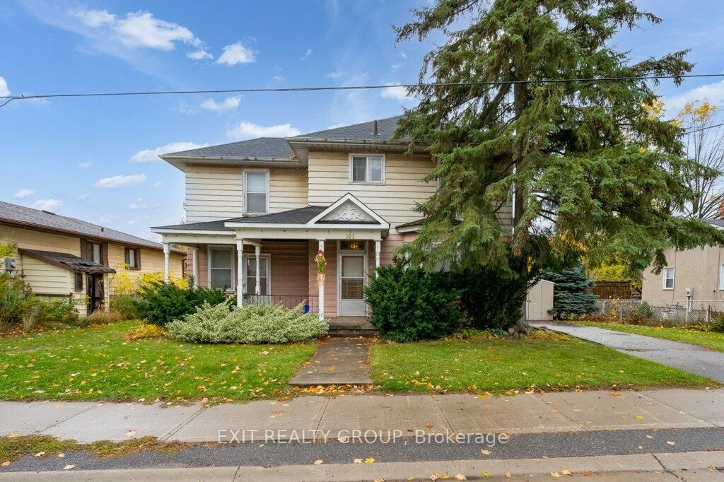 Property Photo:  101 River Street E  ON K0K 3J0 