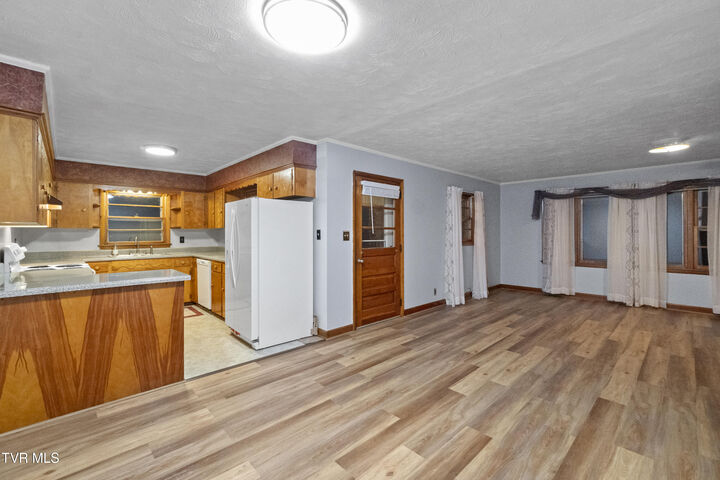 Property Photo:  135 Walton Circle  TN 37818 