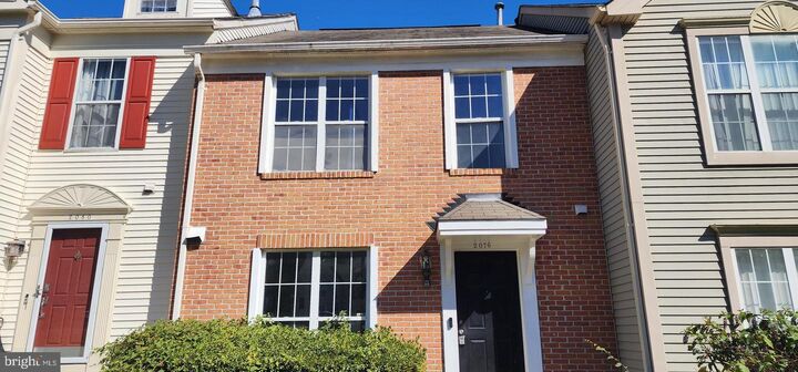 Property Photo: 2076 Bowline Loop VA 22192