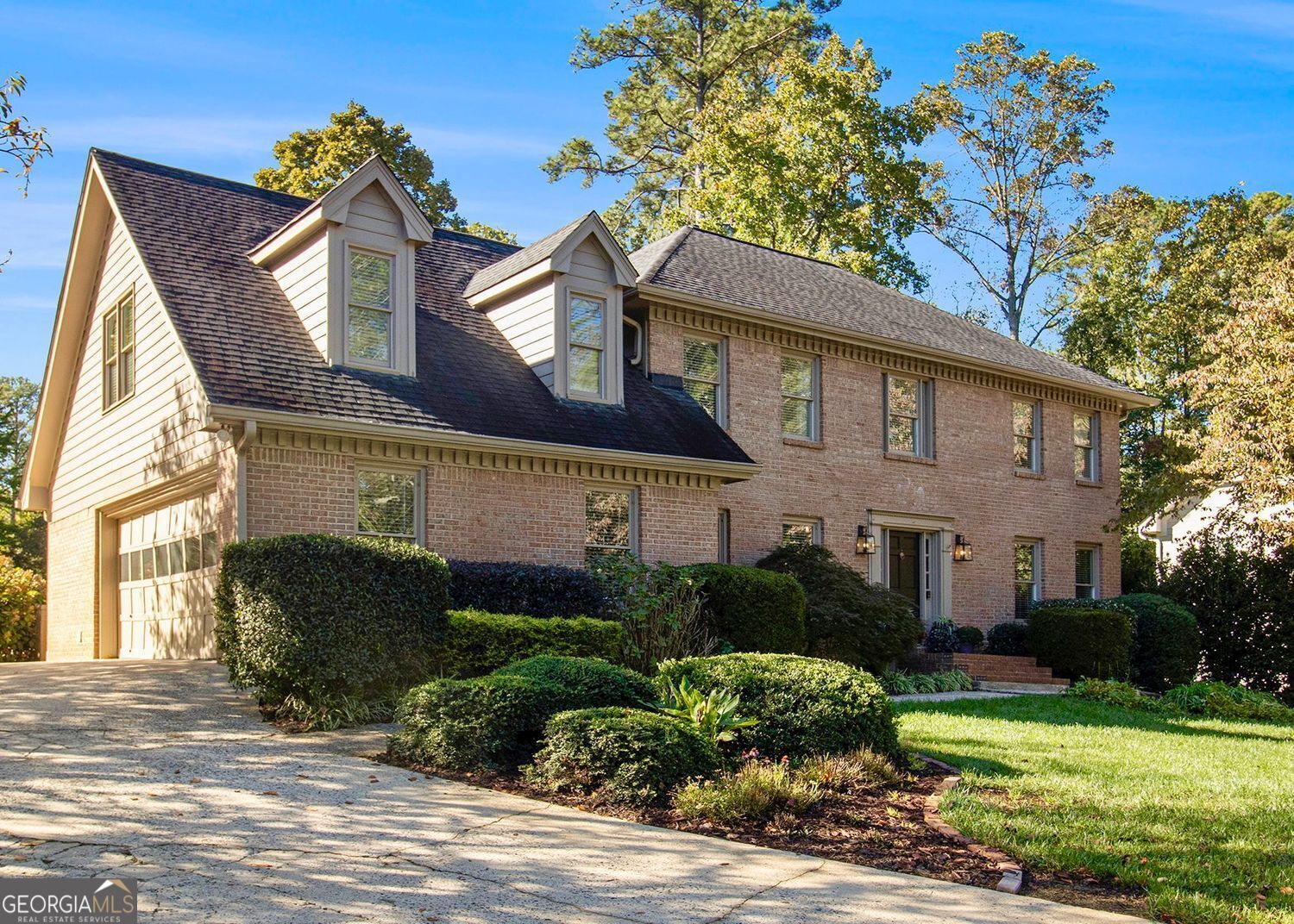 Property Photo: 7411 Mid Broadwell Trace GA 30004