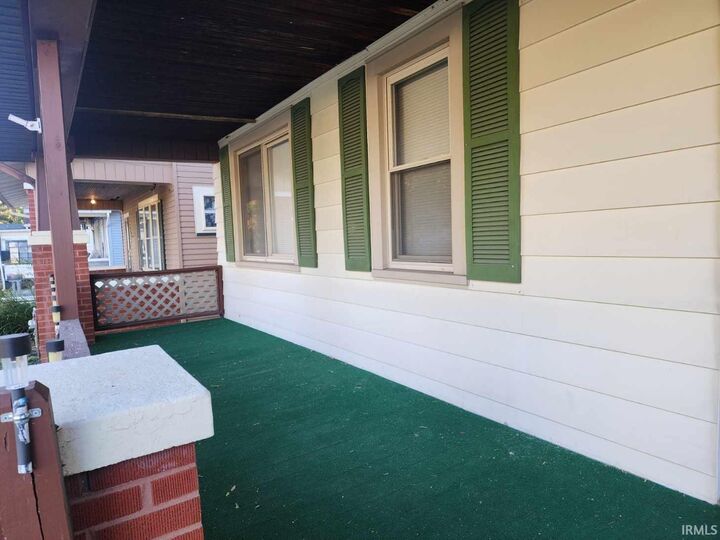 Property Photo:  409 S New York Avenue  IN 47714