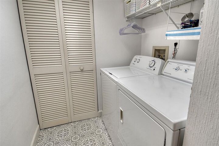 Property Photo: 5246 Marsh Field Lane 1 FL 34235