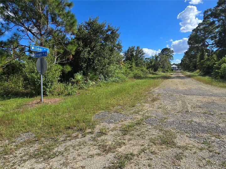 Property Photo:  425 Wilder Avenue S  FL 33974