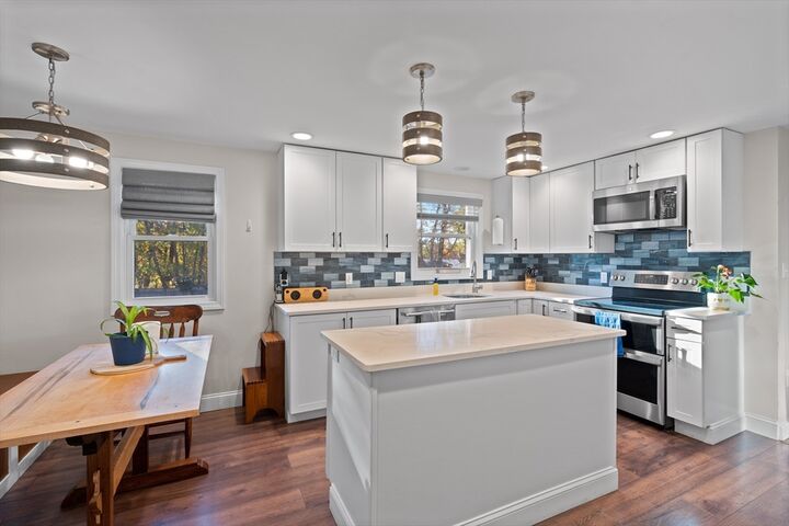 Property Photo:  2 Woodbrier Rd  MA 01983 