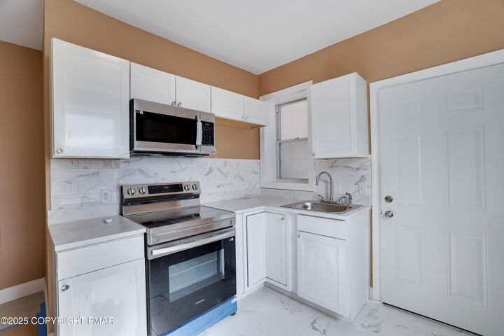 Property Photo:  100-106 S Courtland St. - Apt. #1 Street  PA 18301