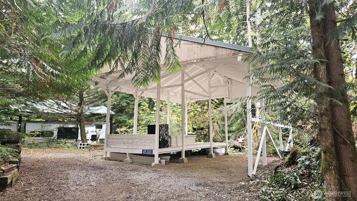 Property Photo:  45303  Tillicum Trail 3B22  WA 98237
