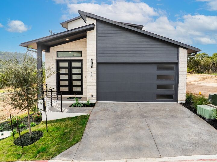 401 Austin Heights Road  Lakeway TX 78738 photo