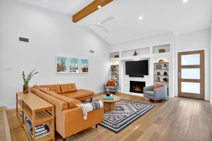 Property Photo: 2112 Matterhorn Lane TX 78704