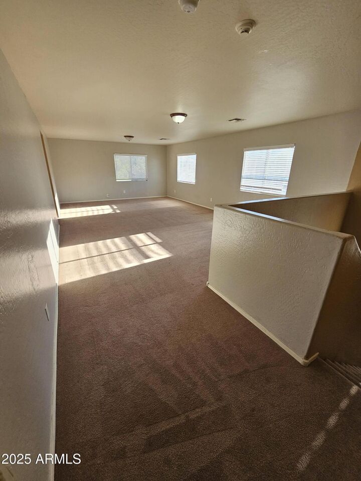 Property Photo:  3317 E Superior Road  AZ 85143 