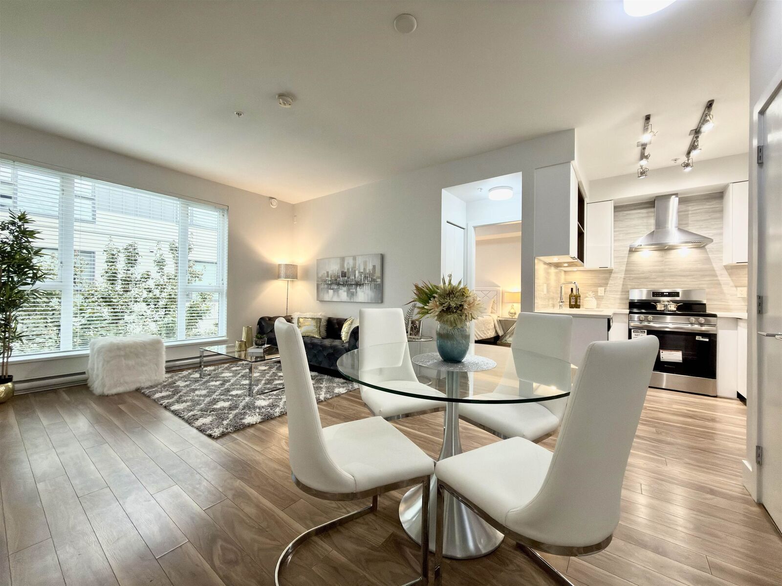 Photo de la propriété:  5355 Lane Street 317  BC V5H 0H1 