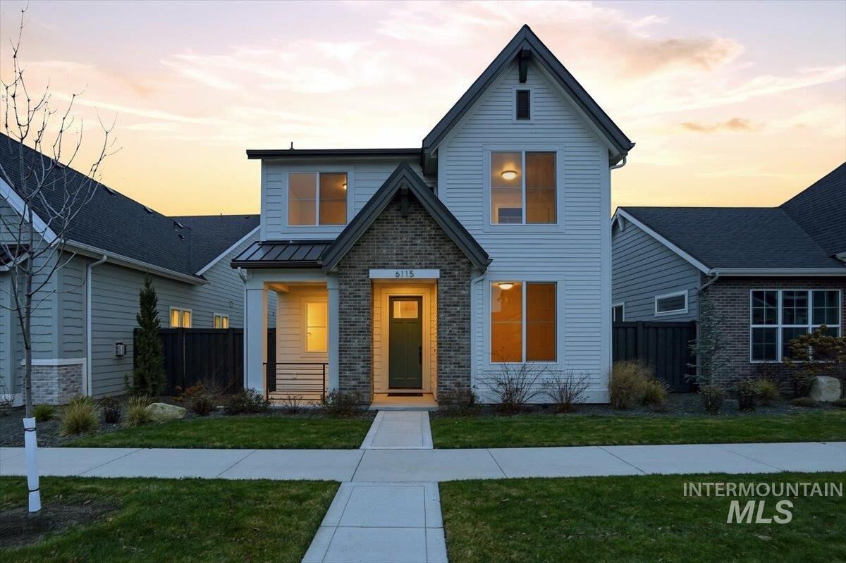 Property Photo:  6115 S Hope Ave  ID 83642 
