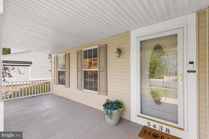 Property Photo:  5438 Tree Line Drive  VA 20120