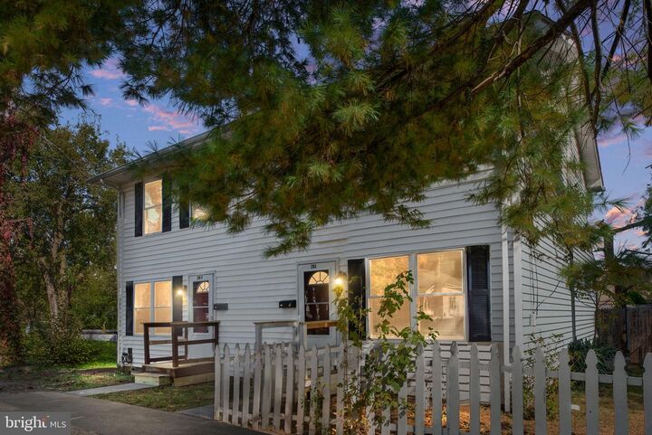 Property Photo:  26 Jackson Avenue A  VA 22601