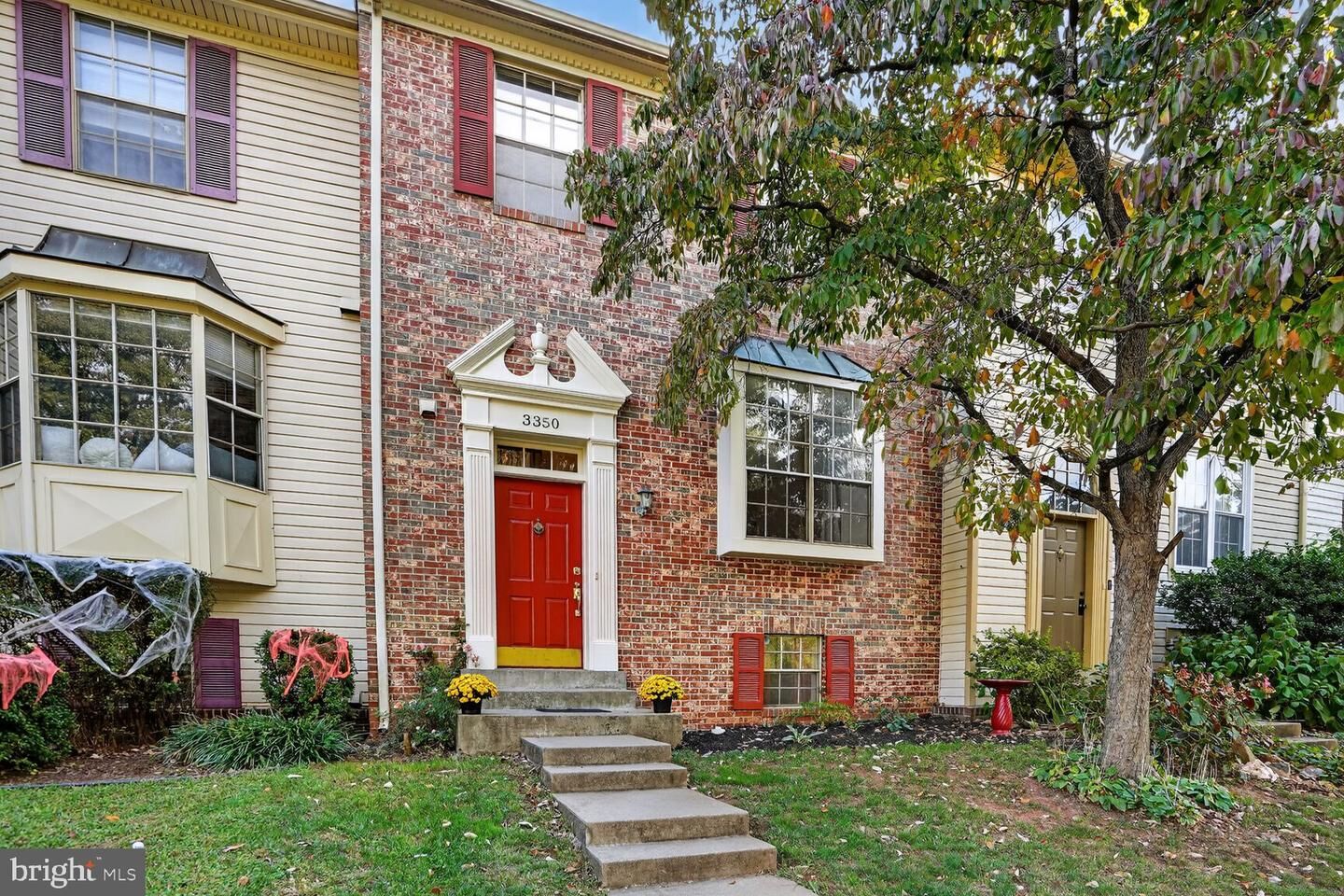 Property Photo:  3350 Stone Heather Court  VA 20171 