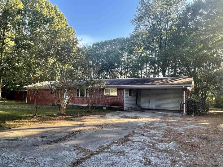 Property Photo:  1012 Woodside  AR 72032 