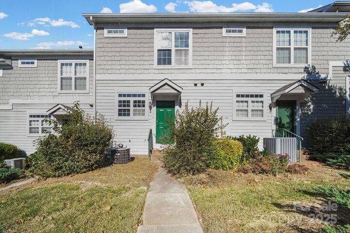 Property Photo:  115 Sunridge Drive  NC 28117