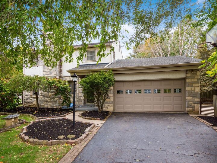 Property Photo:  2569 Chester Road  OH 43221