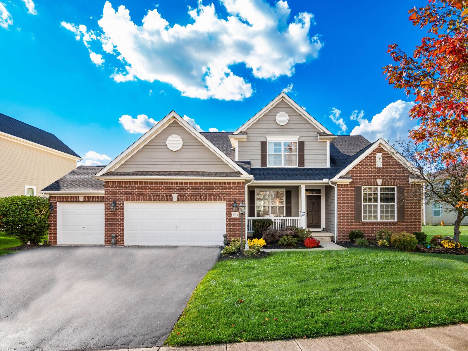 Property Photo:  8254 Tricia Price Drive  OH 43065 