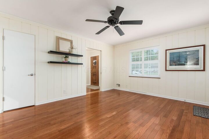 Property Photo: 2276 Northwest Boulevard OH 43221
