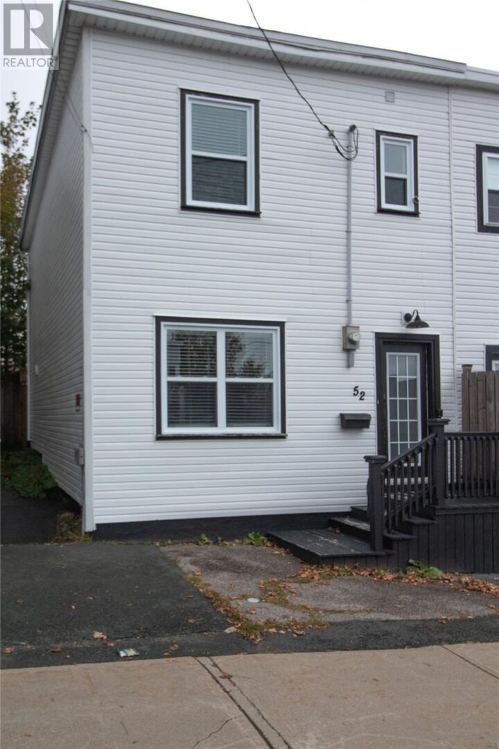 Property Photo:  52 Prince Of Wales Street  NL A1C 4N2 