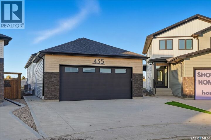 Property Photo:  435 Doran Crescent  SK S7V 1W2