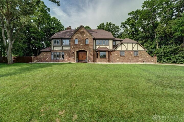 Property Photo: 7116 Dominican Drive OH 45415