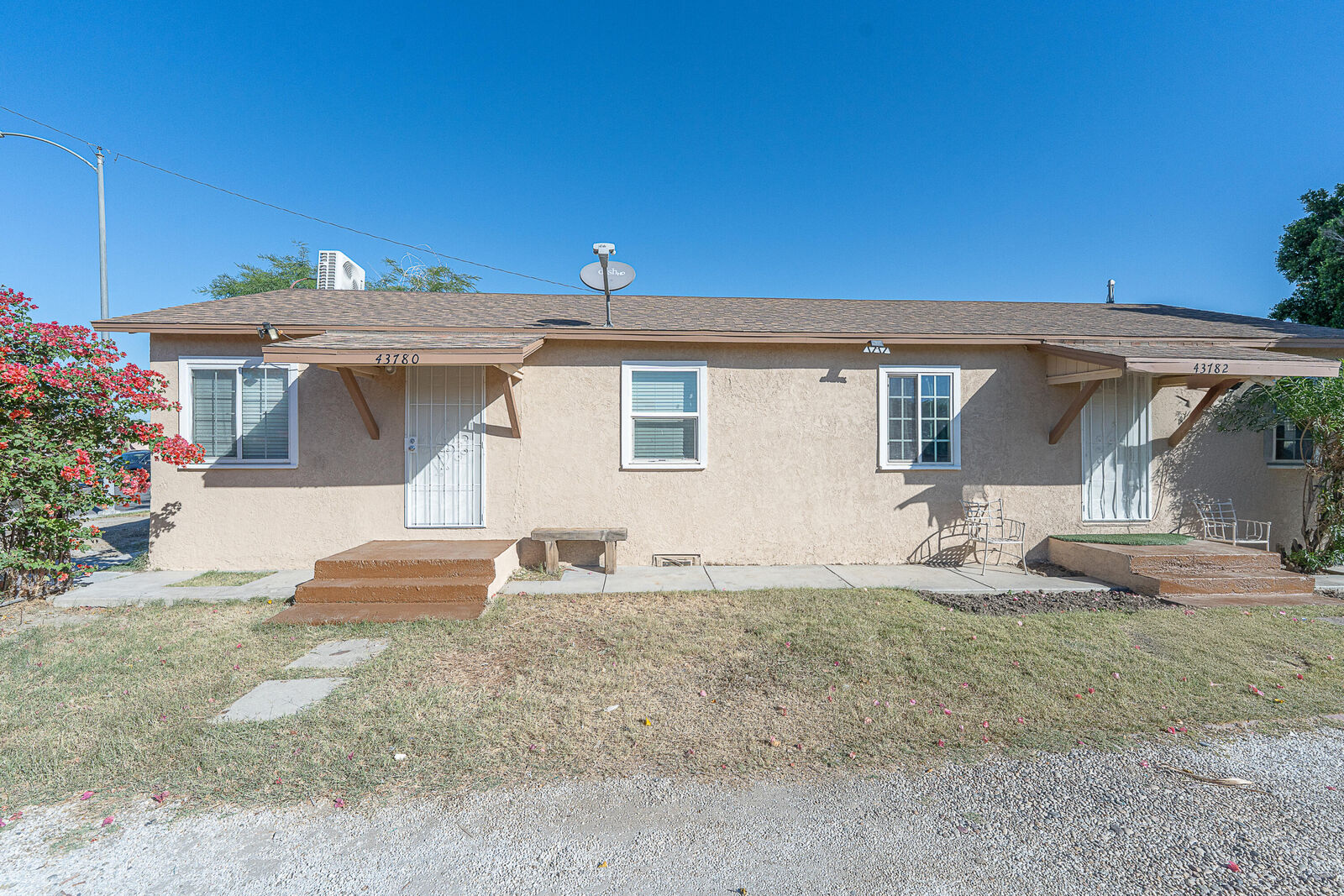 Property Photo:  43780 W Circle Drive  CA 92201 