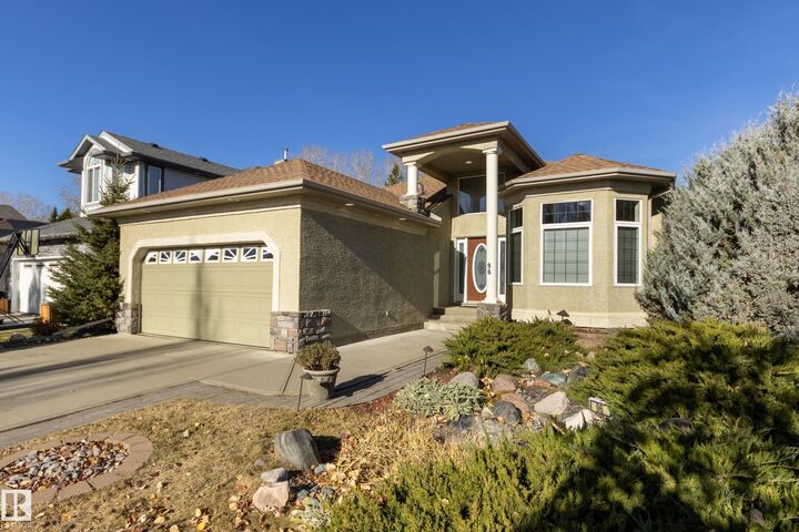 96 Linksview Drive  Spruce Grove AB T7X 4L6 photo